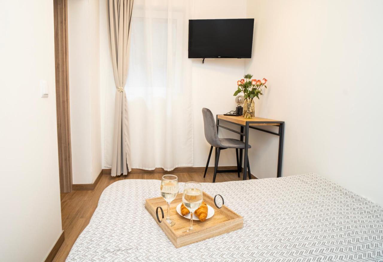 Downhill Apartment On The Groundfloor 카우나스 외부 사진